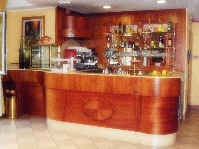 York Hotel Cinisello Balsamo 2*,  Italy